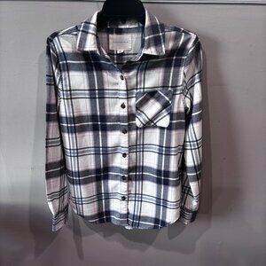 Aeropostale Women flannel plaid button down long sleeve top SZ: XS
